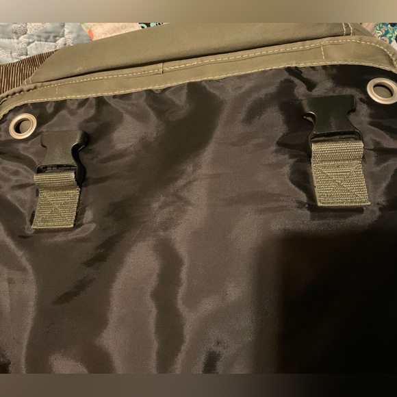 Military Messenger Bag w/ Adjustable Strap - Picture 10 of 12
